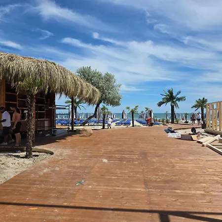 Apartament Rasarit La Mare Sea View Constanţa