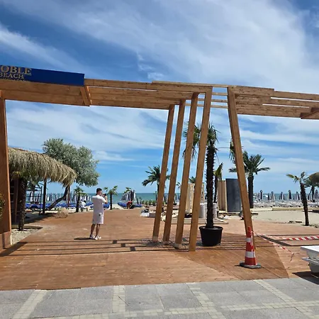Rasarit La Mare Sea View Apartament Constanţa